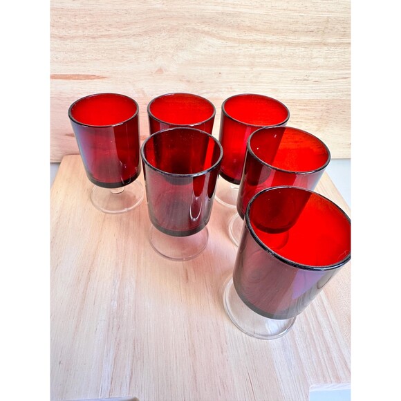 Vintage ruby red stemmed glasses, set of 6, Mid Century Modern barware France - Picture 3 of 3